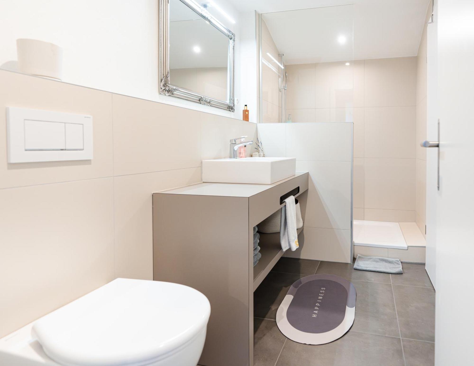 קנדרסטג Bellevue & Classy Mountain View Apartment מראה חיצוני תמונה